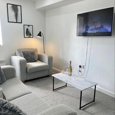 2 Bed Apartment In Bham City Centre W Parking 버밍엄 외부 사진